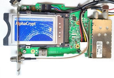 Digital Everywhere FloppyDTV DVB-C TV-Karte mit AlphaCrypt CI-Modul - IEEE1394