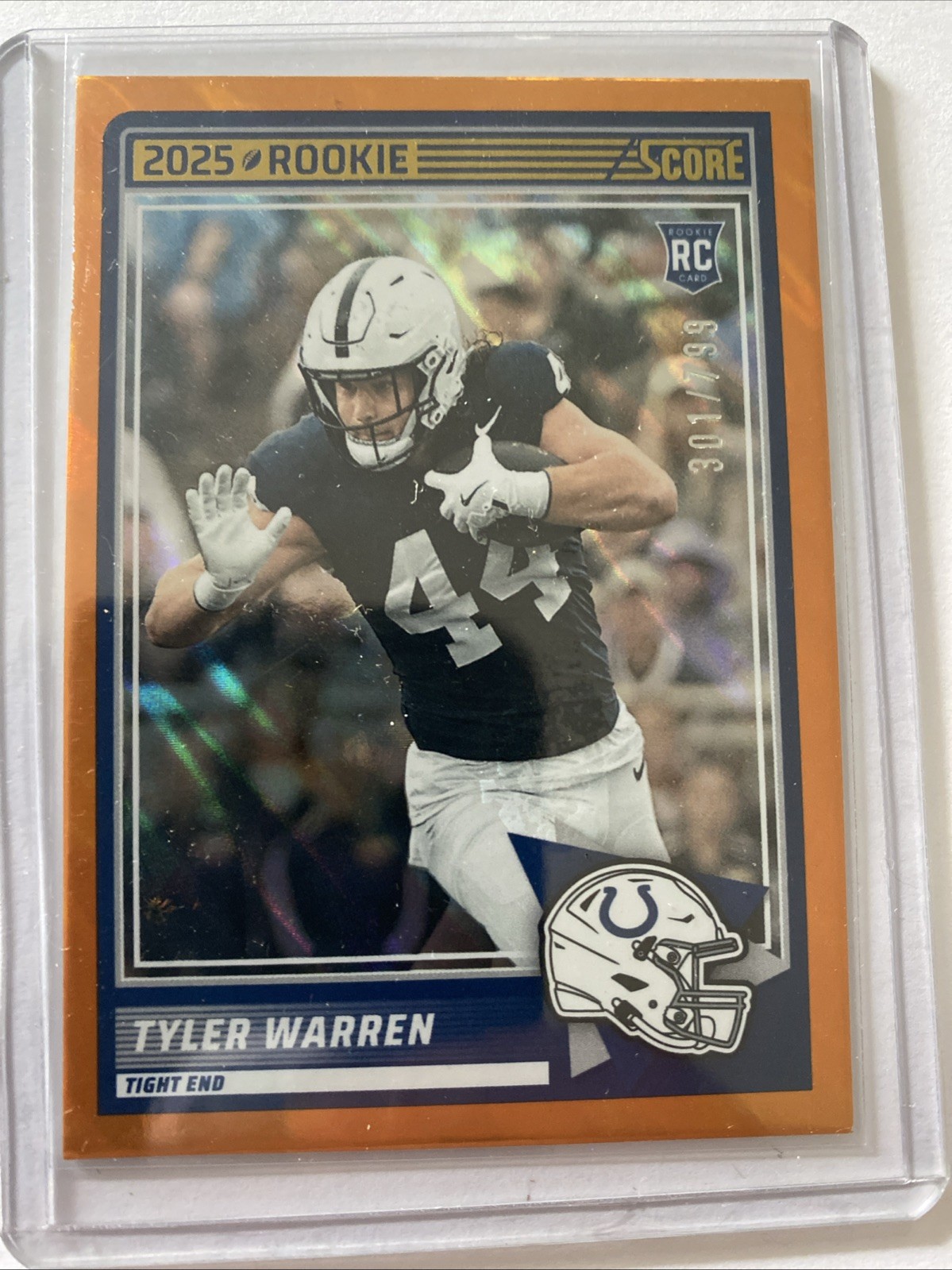 2025 Score - Rookies Tyler Warren #21 Lava /799 (RC)