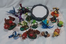 Skylanders Lot of 15 Figures And Portal