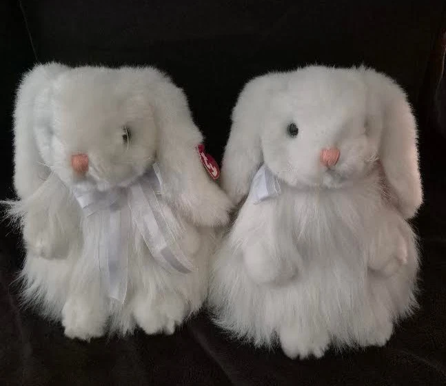 2001 Original Ty Classic- 11 inch Cashmere the White Rabbit, selling as set of 2 - Image 2 of 4