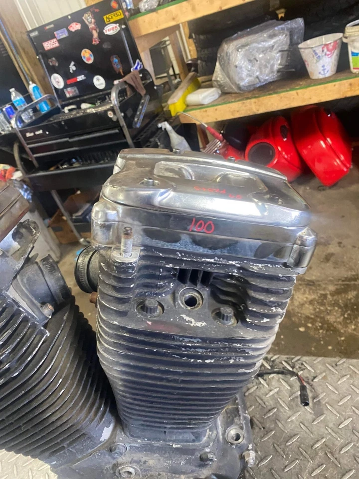 Motor Harley Davidson Springer Softail 89 FXSTS Foto 4 de 4