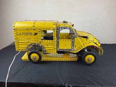 Meccano 4 L electric post van (50 cm)