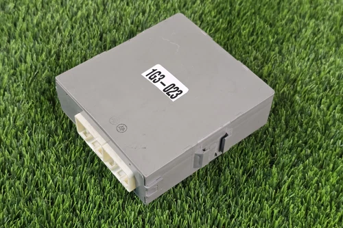 Toyota Hilux Surf 2006-2009 Computer 4WD Contoller Module 89530-35282 Oem JDM - Picture 5 of 12