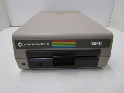COMMODORE 1541 FLOPPY DRIVE FOR C64 64C VIC-20 PLUS/4 128 TESTED/WORKING LX17  