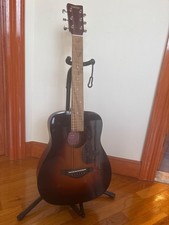 Yamaha FG-Junior JR2 Brown Sunburst Right-Hand Acoustic Guitar With Case + Stand