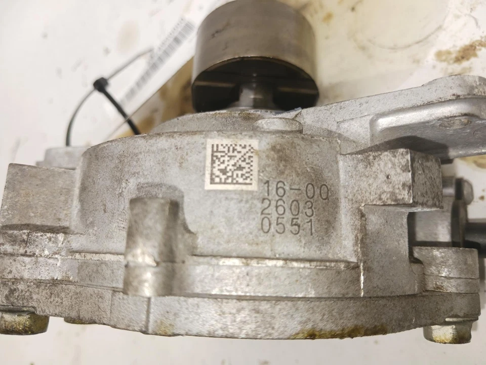 Bomba de vacío '20 SUBARU LEGACY 2,5 L OEM ¡6 meses de garantía! Foto 3 de 4