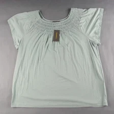 NEW NWT Style Co Size Medium Light Green Short Sleeve Smocking Top