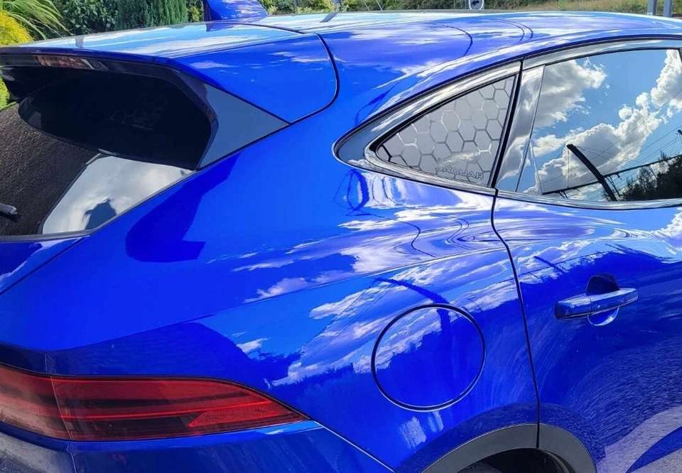 2X Stickers nid d'abeille vitres arrières noir mat jaguar E-Pace 2017-2024 - Photo 3/3