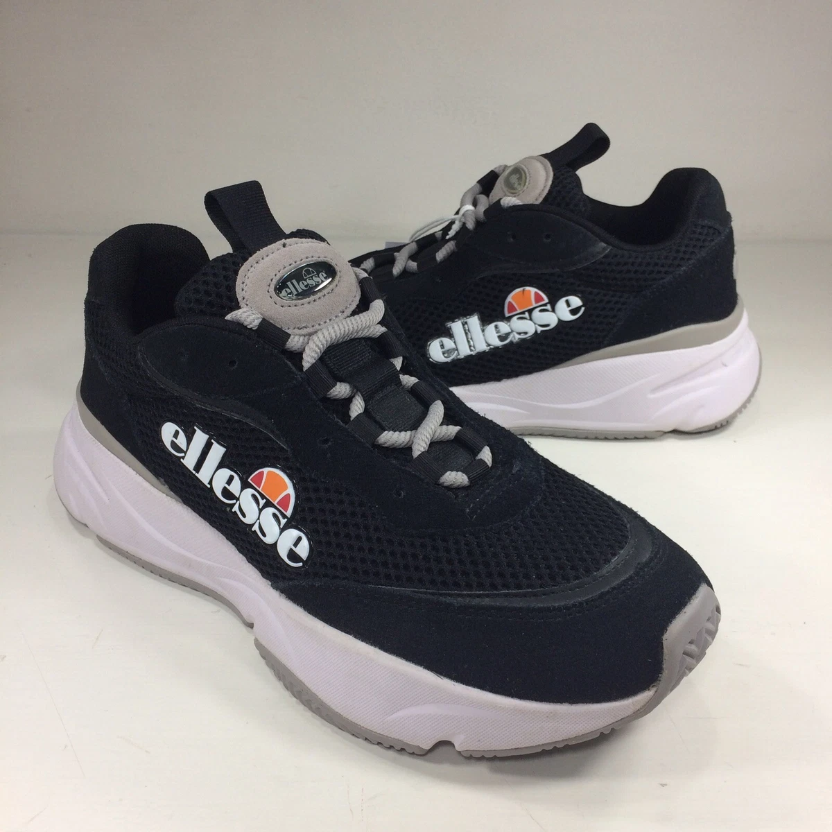 Ellesse trainers hotsell 9s