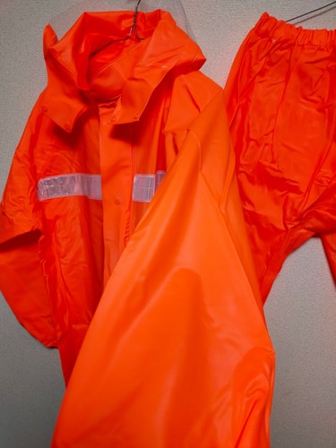 Dull shiny orange rainsuits set hooded jacket and pants PVC vinyl suits - Picture 10 of 20