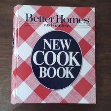 Better Homes and Gardens New Cook Book Hardcover 5 Ring Binder w Removable Pages