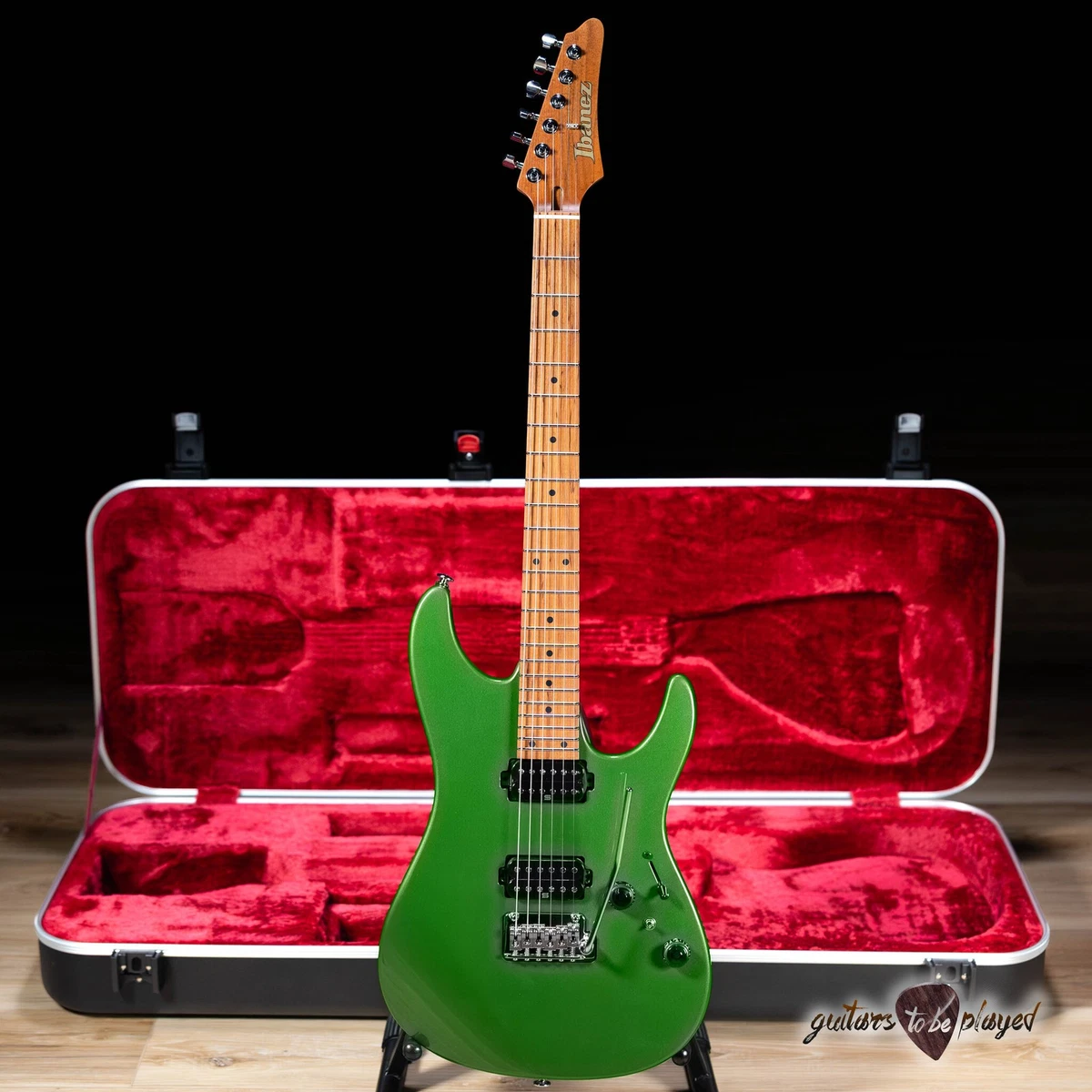 Ibanez AZ2402 Prestige HH Roasted Maple Neck w/ Case – Apple Green