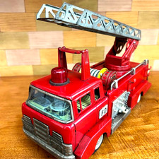 BANDAI Tin Fire Truck 12.6in King Size Vintage 1960s Japan Ladder Toy Rare