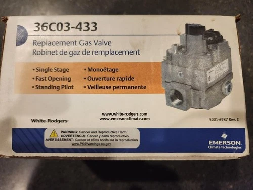 New In Box 36C03U-433 Emerson Gas Valve and H06E-24 Thermocouple