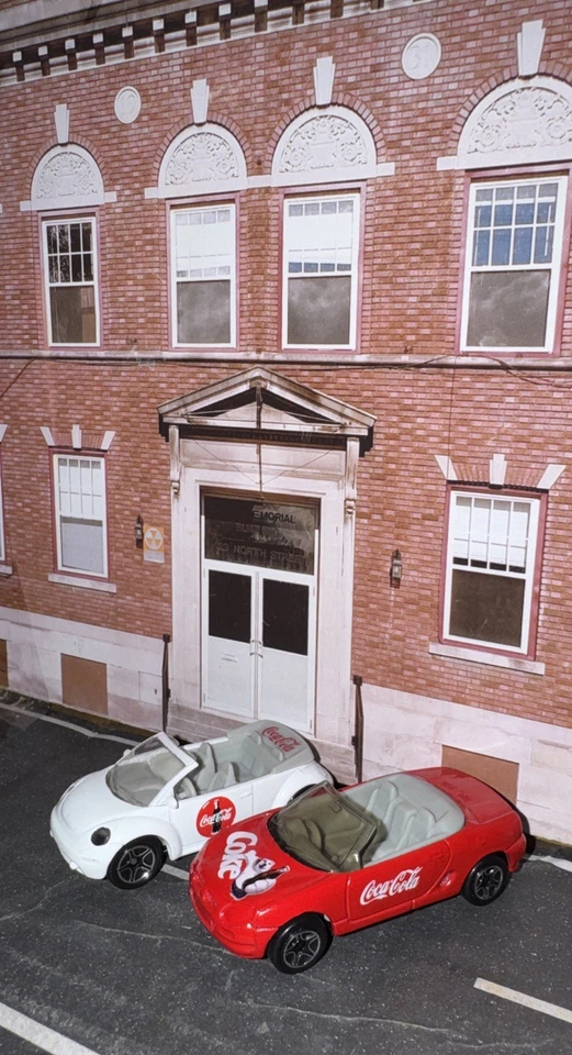 Lot Of 2 Matchbox Coke Convertibles MGF 1-8i & Volkswagen Beetle Concept 1 NLFFP - Image 2 of 4