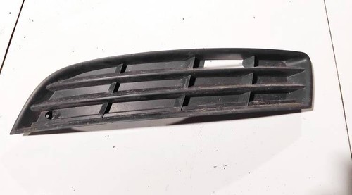 3c0853665 Stoßstangengitter vorne links  Volkswagen Passat DE2335961-59