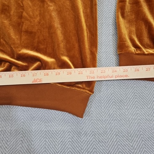 Massive Luxury Edition Velvet Pullover Women's Size Large Orange Mob Wife Core - Picture 5 of 14