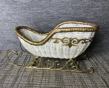 Vintage 80s Wicker Sleigh FTD Floral Arrangement Holder Christmas Winter 10"
