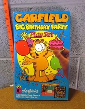 GARFIELD incomplete vinyl Colorforms 1980s vtg beat-up toy Jim Davis comic