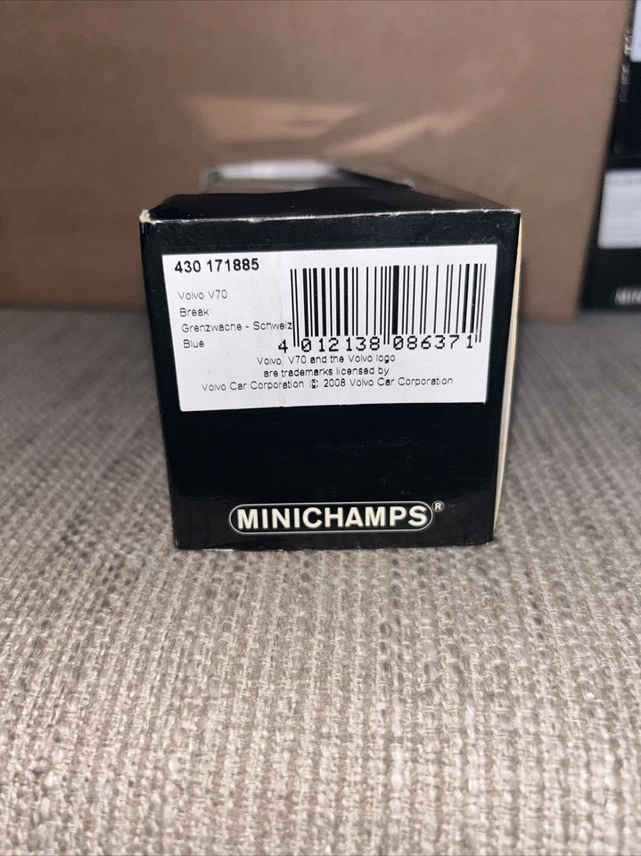 1:43 Minichamps 430171885 Volvo V70 Break Mint Boxed Rare Police Grenzwache GWK - Image 4 of 4