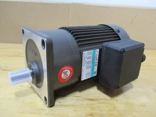 Sesame Motor Chip Auger G11V200S-90 3 Phase 220V/380V Ratio 1:90