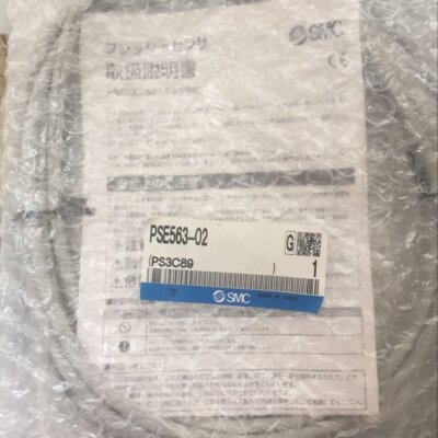 1pcs new smc PSE563-02 pressure sensor DHL sHIPPING