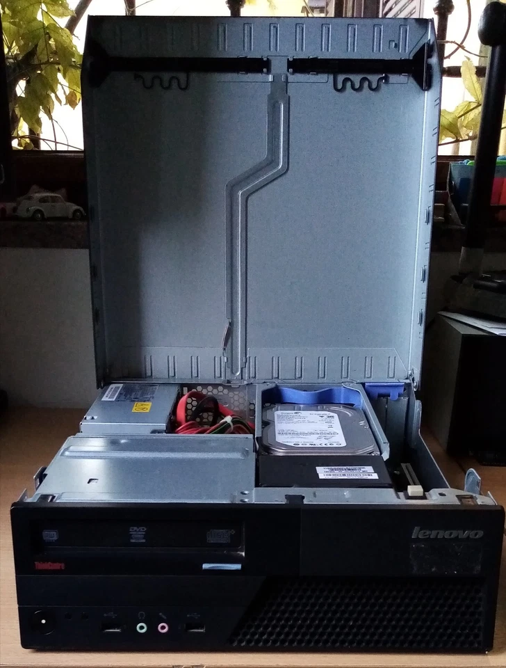 Lenovo Thinkcentre 6258 PC DESKTOP Intel Core 2 Duo e7300 2,66 RAM 8 GB HD 500GB - Immagine 3 di 4