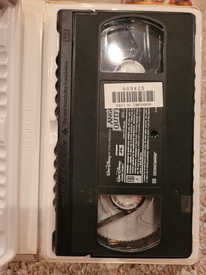 Walt Disney Angels in the Outfield VHS 1995 Clamshell Video Tape Danny Glover - Image 2 of 4