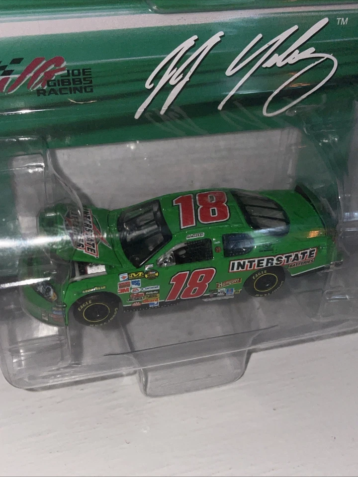2007 J.J. Yeley #18 Interstate Batteries NASCAR Action 1/64 Scale Diecast Select - Image 4 of 4
