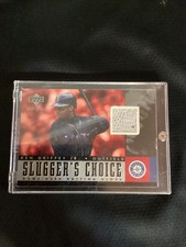 Ken Griffey Jr. 2001 UD Gold Glove Slugger's Choice Mariners: White Swatch!