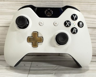 Microsoft Xbox (GK4-00017) Wireless Controller - Lunar White Limited Edition A8