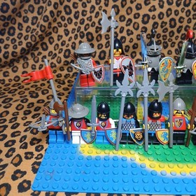 Vintage LEGO Castle Minifigure Lot &ndash; Knights, Weapons, Shields - Dragon Lion Bat