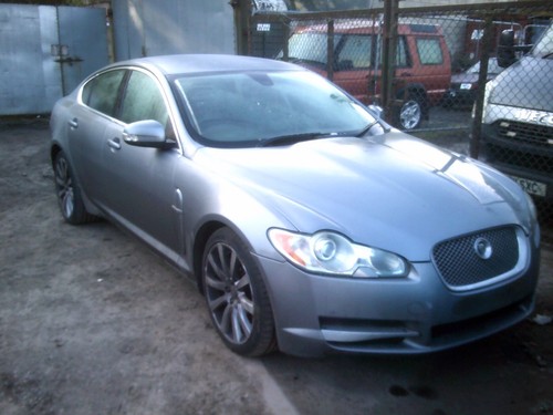 Jaguar XF, XJ S/X Type Set of 4 Locking  alloy wheel nuts & 19mm key Socket, - Foto 5 di 5