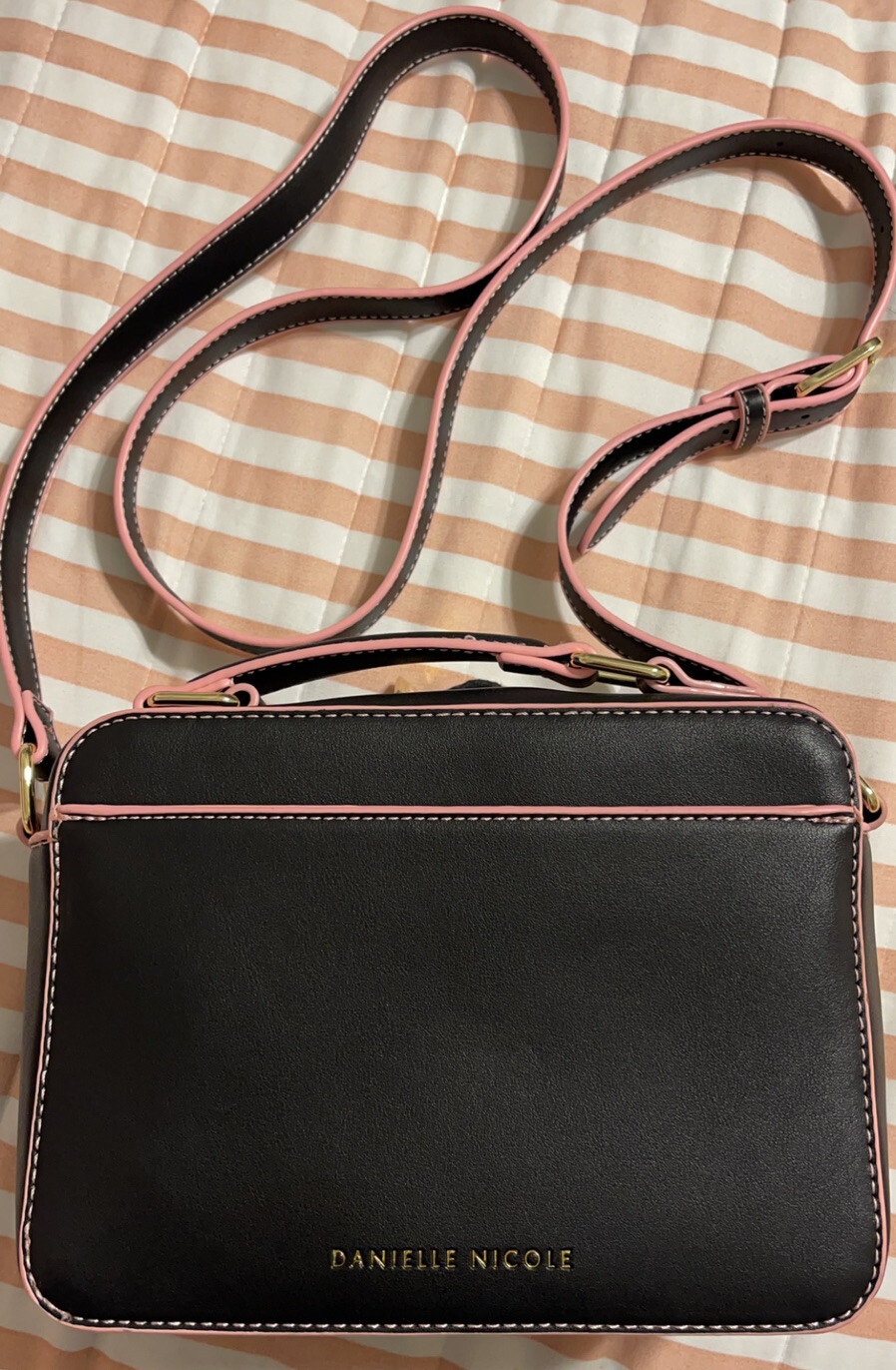 Danielle Nicole Hello Kitty Bow Crossbody Purse eBay