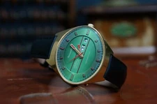 Watch Chaika, USSR, watch 1980s, green watch, vintage soviet watch, mens watch
