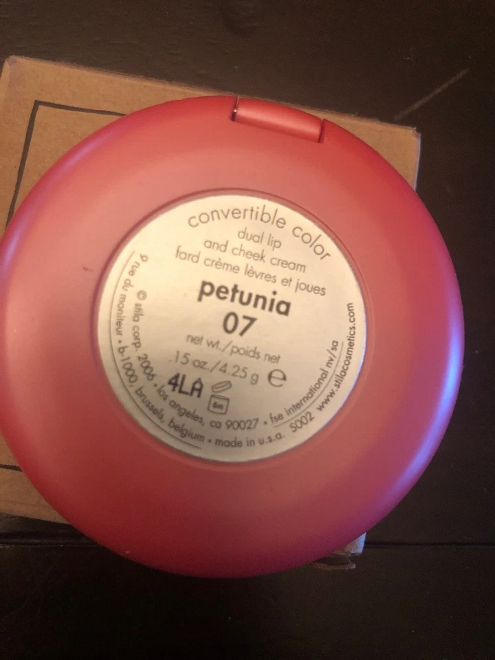 Rubor Stila Convertible Color Labios y Mejillas Petunia Tamaño Completo Foto 2 de 3