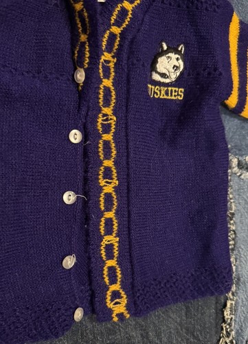 Vintage Knit Cardigan Washington Huskies Football Sweater USA Kids Baby Toddler - Picture 2 of 11