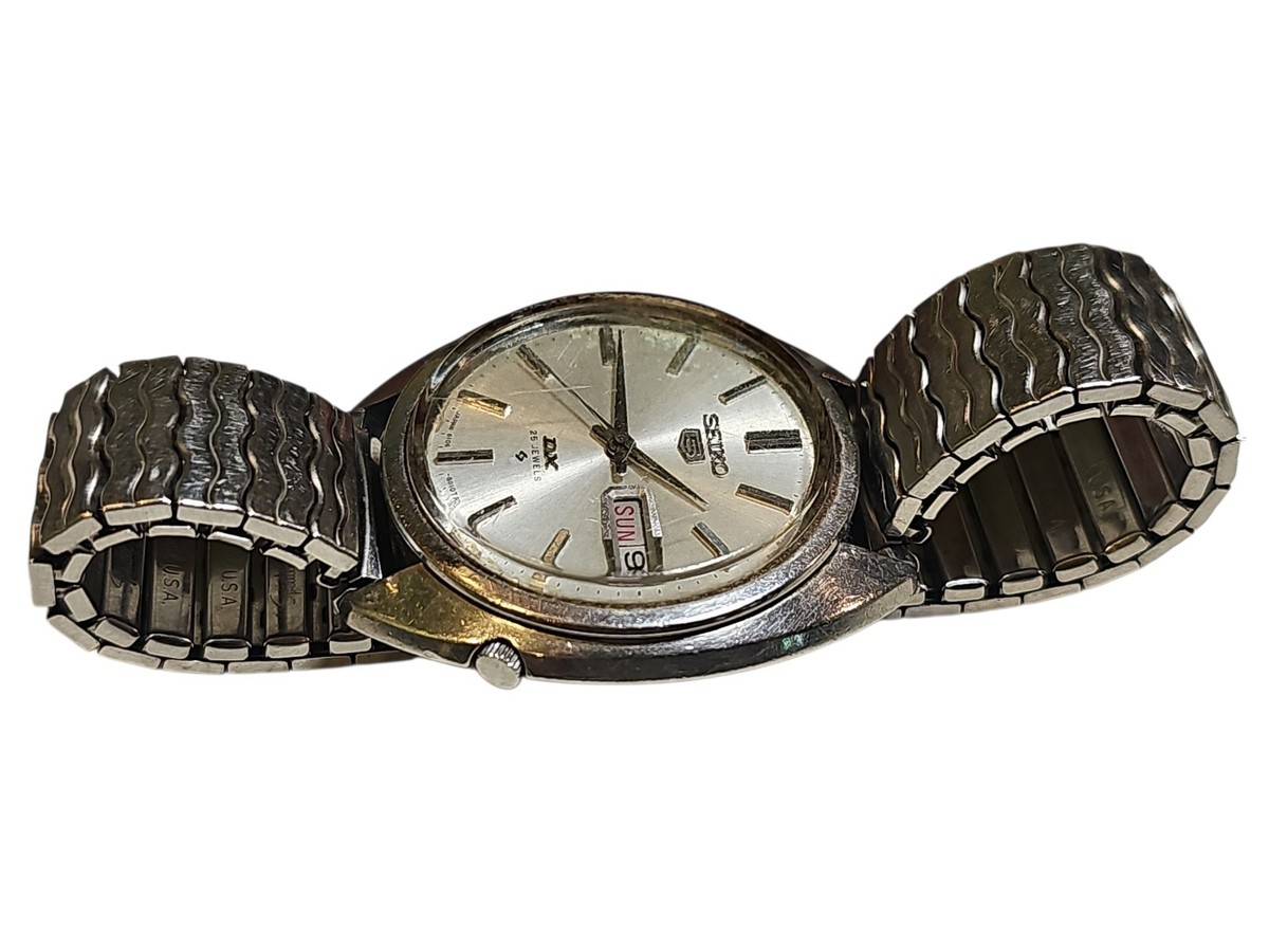 Seiko 6106-8010 Mens Wrist Watch DX 25 Jewels Calendar - Running