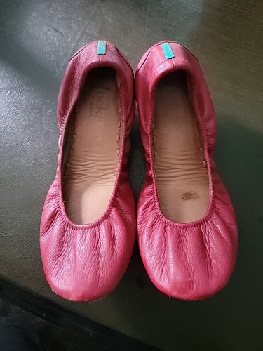 Tieks Women's Size 8 Classic Cardinal Red Leather Ballet Flats Foldable