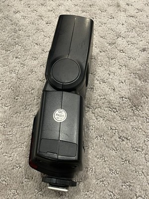 Neewer TT560 Flash Speedlite for DSLR Cameras with Standard Hot Shoe TESTED