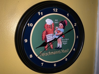 Fleischmann's Yeast Bread Bakery Grocery Store Kitchen Advertising Clock Sign
