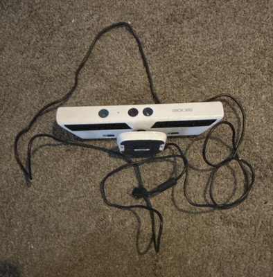 Microsoft Xbox 360 Kinect Motion Sensor Camera Wired White/Black for Console