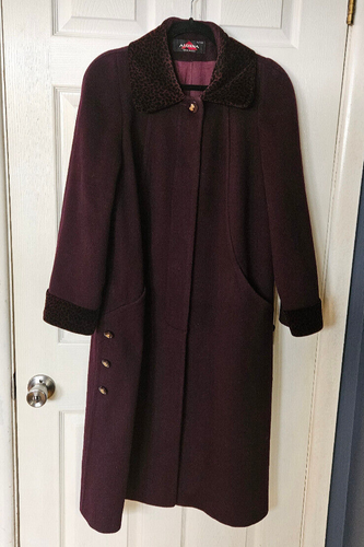 Vintage Alorna Petite Women's Wool Overcoat Purple with Leopard Print Accents