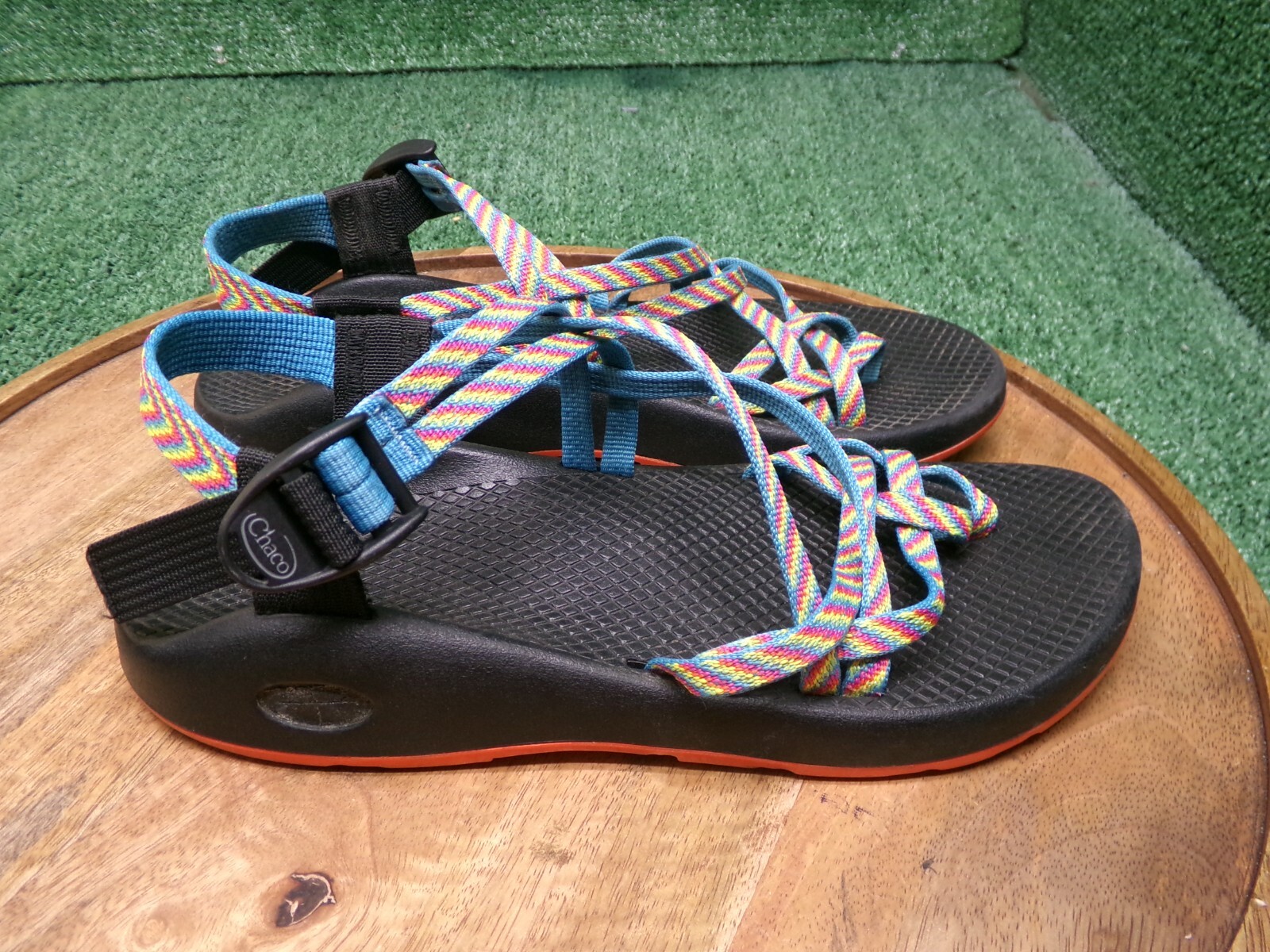 Chaco Womens ZX/2 Strappy Hiking Toe Loop Vibram Sandals Rainbow