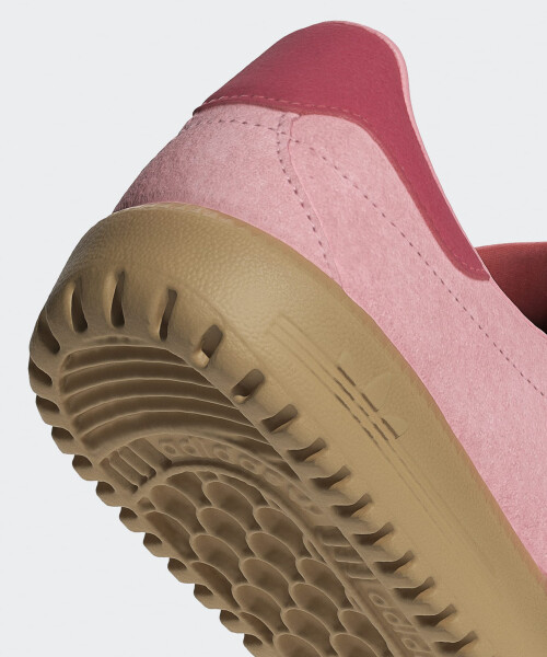 ◆adidas◆ Bermuda Pink Scarlet IH0302 Amazon.com | Adidas IH0302 Bermuda W Bermuda Semi-Pink Spark