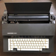 Vintage Silver-Reed EX30 Electric Typewriter (Non-Functional, Repairable) Japan thumbnail