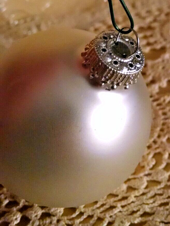 BRIDGEWATER COLLEGE ORNAMENT SET 2 GOLD EAGLES MASCOT WHITE BC SILVER RFSJ BALL.