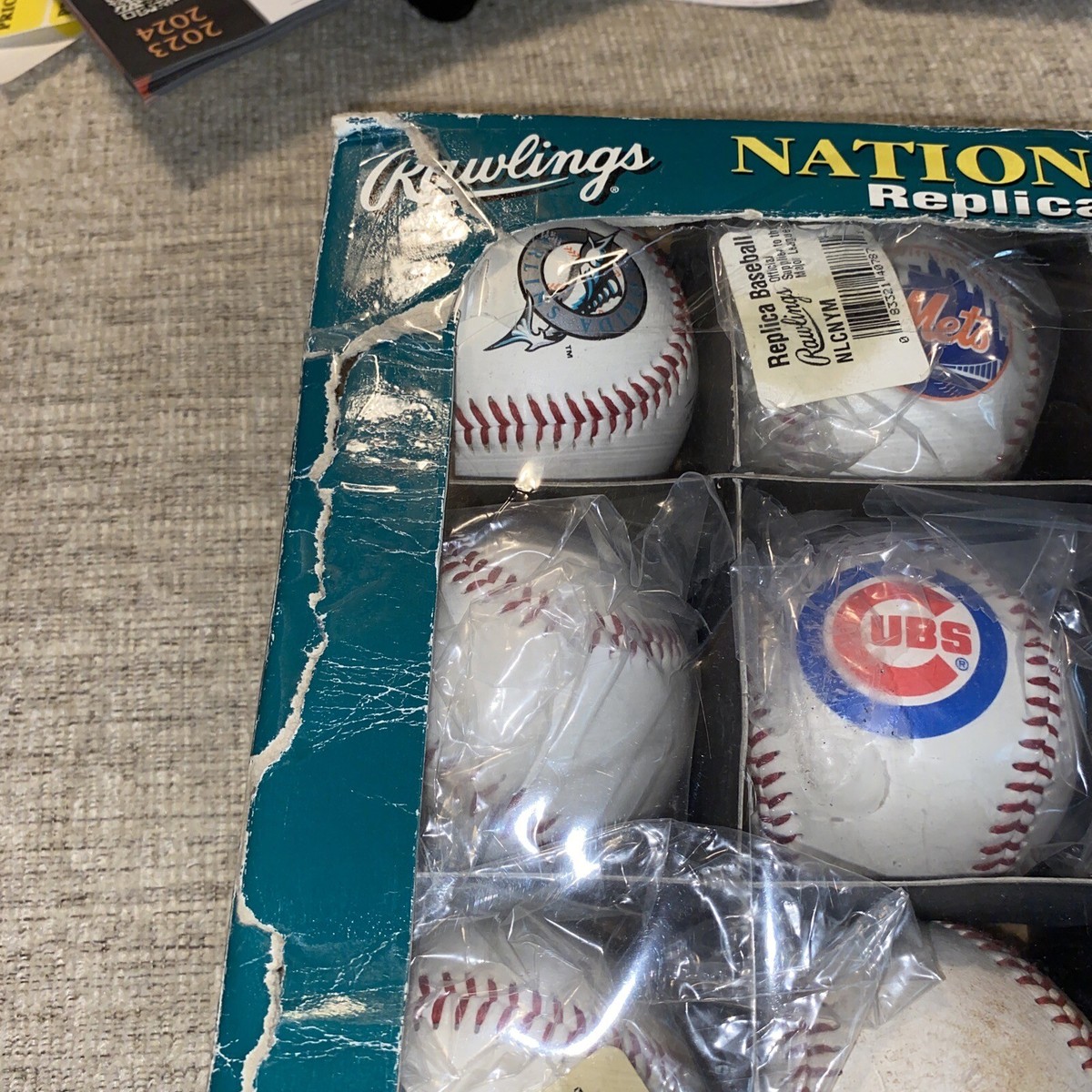 MLB Baseball Rawlings National League Replica 16 Baseballs
