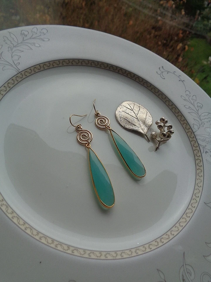 Gold Ohrringe, Gold Filled, Spirale, Chalzedon, weißer Achat - Bild 2 von 4