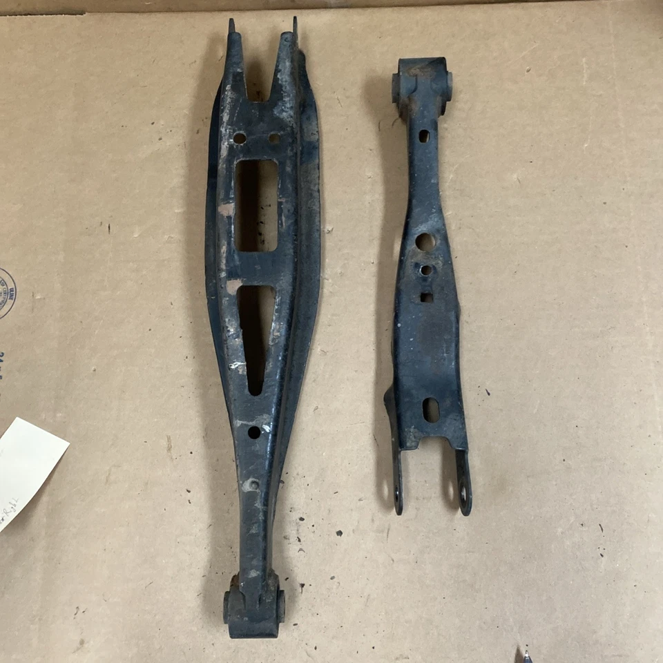 Subaru Forester 2019-2022 brazo de control inferior trasero derecho pasajero 3525 Foto 4 de 4